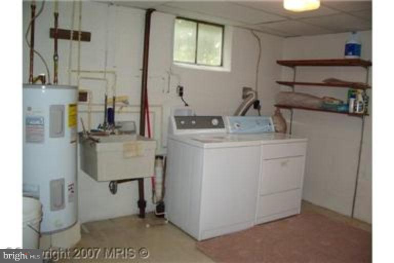 6500 Davis Road Mount Airy, MD 21771 - Photo 14 of 27 Laundry Area 1