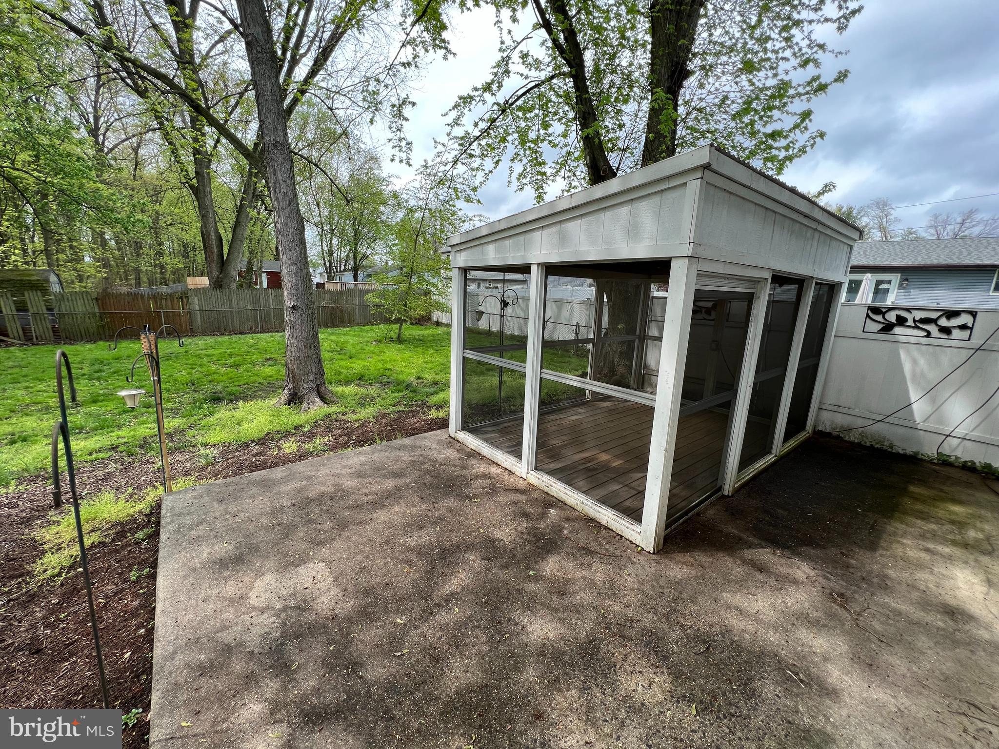 30 North Maple Avenue Marlton, NJ 08053 - Photo 32 of 33 Screened Porch