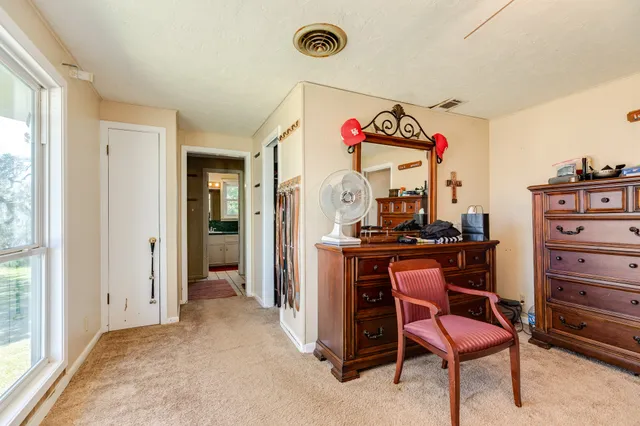 $499,900 | 504 West Highway 332 West, Lake Jackson, TX 77566