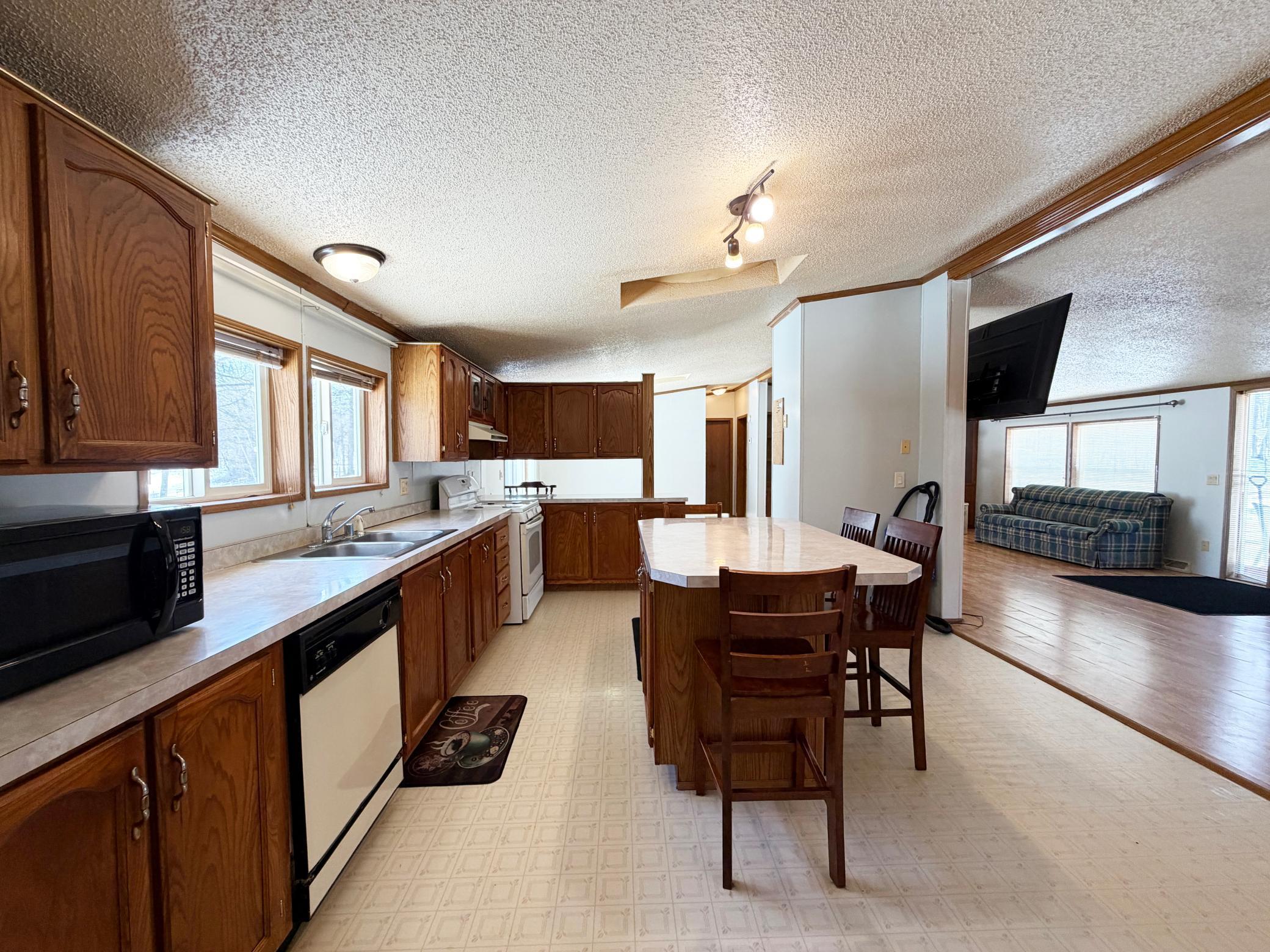 2939 18 3/4 Street Rice Lake, WI 54868 - Photo 6 of 32