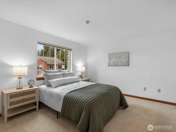 $610,000 | 18410 36th Avenue West, Unit C, Lynnwood, WA 98037
