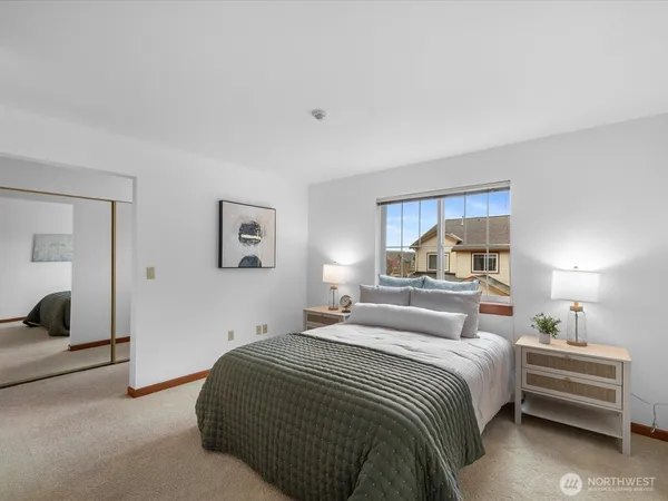 $610,000 | 18410 36th Avenue West, Unit C, Lynnwood, WA 98037