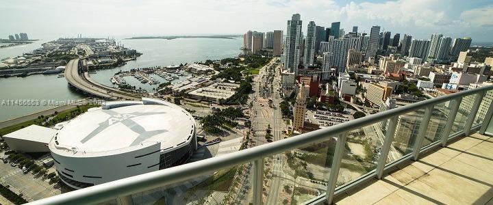 888 Biscayne Boulevard, Unit 1809 Miami, FL 33132 - Photo 29 of 37 a view of a city from a balcony