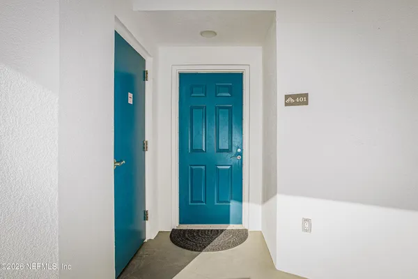 $4,550 | 1809 1st Street North, Unit 401, Jacksonville Beach, FL 32250