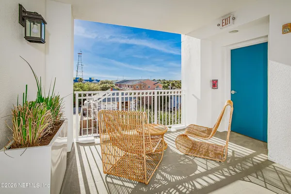 $4,550 | 1809 1st Street North, Unit 401, Jacksonville Beach, FL 32250