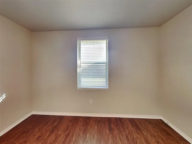 $1,599 | 215 Bobbie Ann Court, Granbury, TX 76049