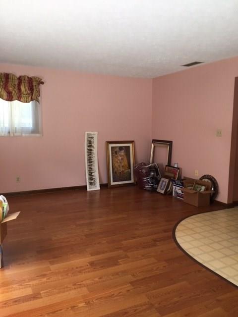 325 Kindig Road Indianapolis, IN 46217 - Photo 9 of 17 Gallery Image 9