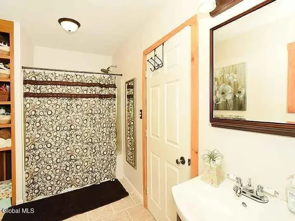 $259,500 | 6 Clunis Street, Hadley, NY 12835