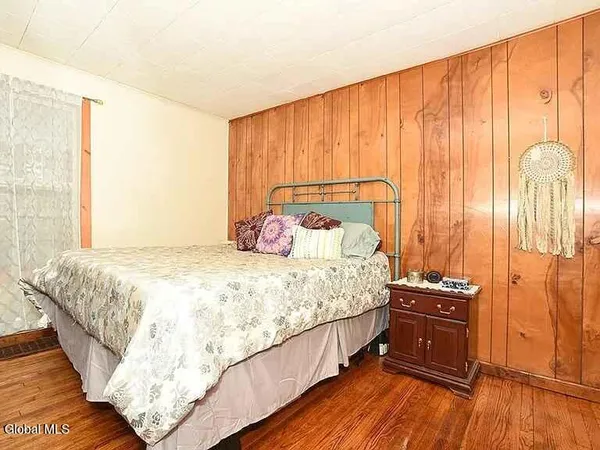 $259,500 | 6 Clunis Street, Hadley, NY 12835