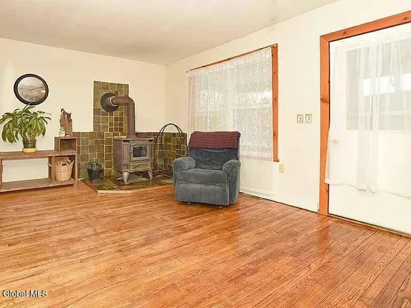 $259,500 | 6 Clunis Street, Hadley, NY 12835