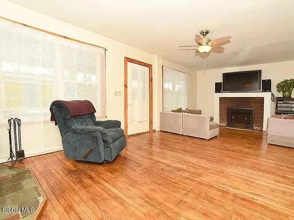 $259,500 | 6 Clunis Street, Hadley, NY 12835