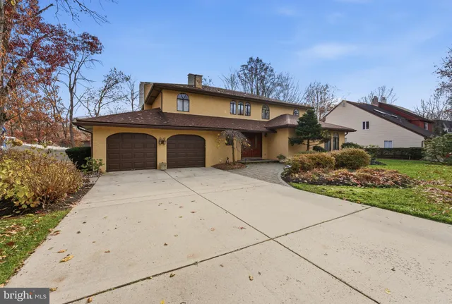$739,000 | 3 Stonehurst Drive, Voorhees, NJ 08043