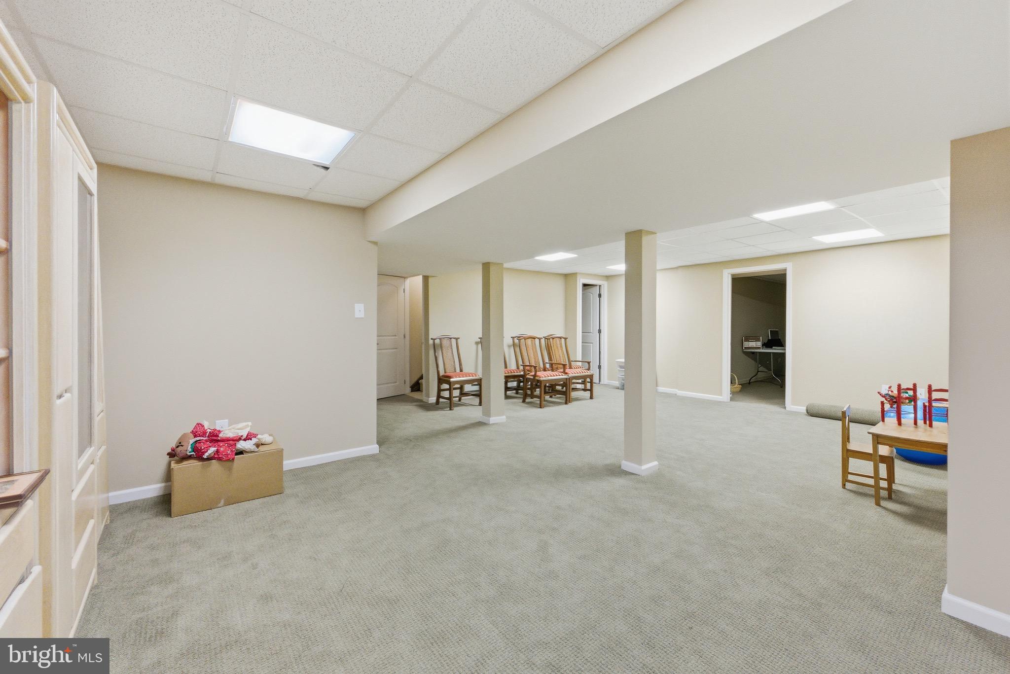 3 Stonehurst Drive Voorhees, NJ 08043 - Photo 31 of 43