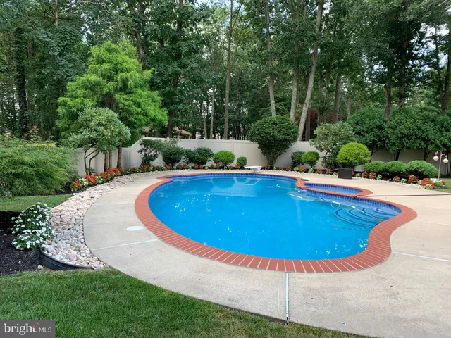 $739,000 | 3 Stonehurst Drive, Voorhees, NJ 08043