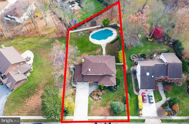 $739,000 | 3 Stonehurst Drive, Voorhees, NJ 08043