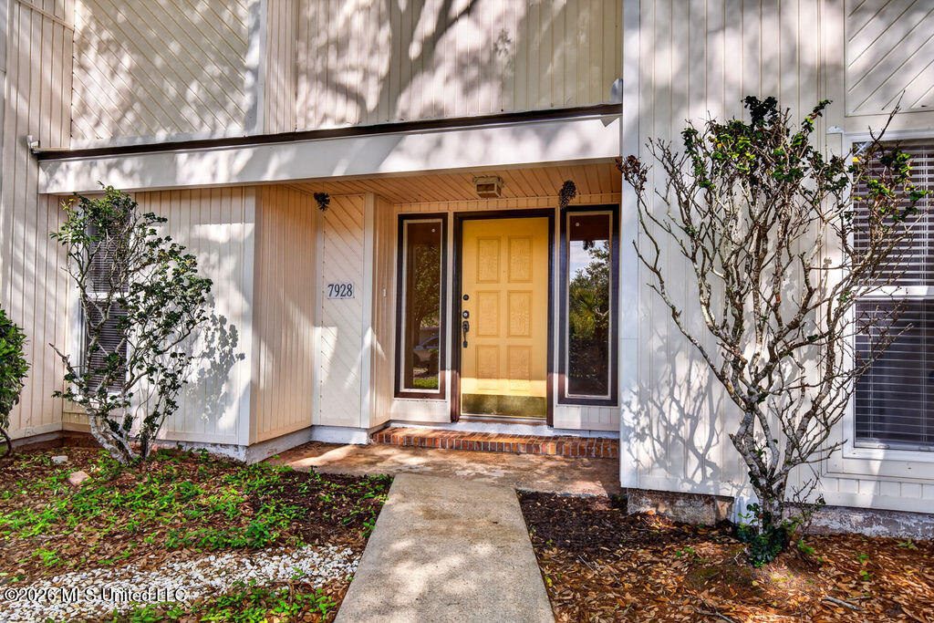 7928 Apaki Place Diamondhead, MS 39525 - Photo 3 of 51 Apaki 3