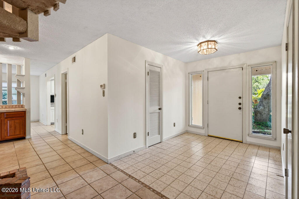 7928 Apaki Place Diamondhead, MS 39525 - Photo 5 of 51 Apaki 5