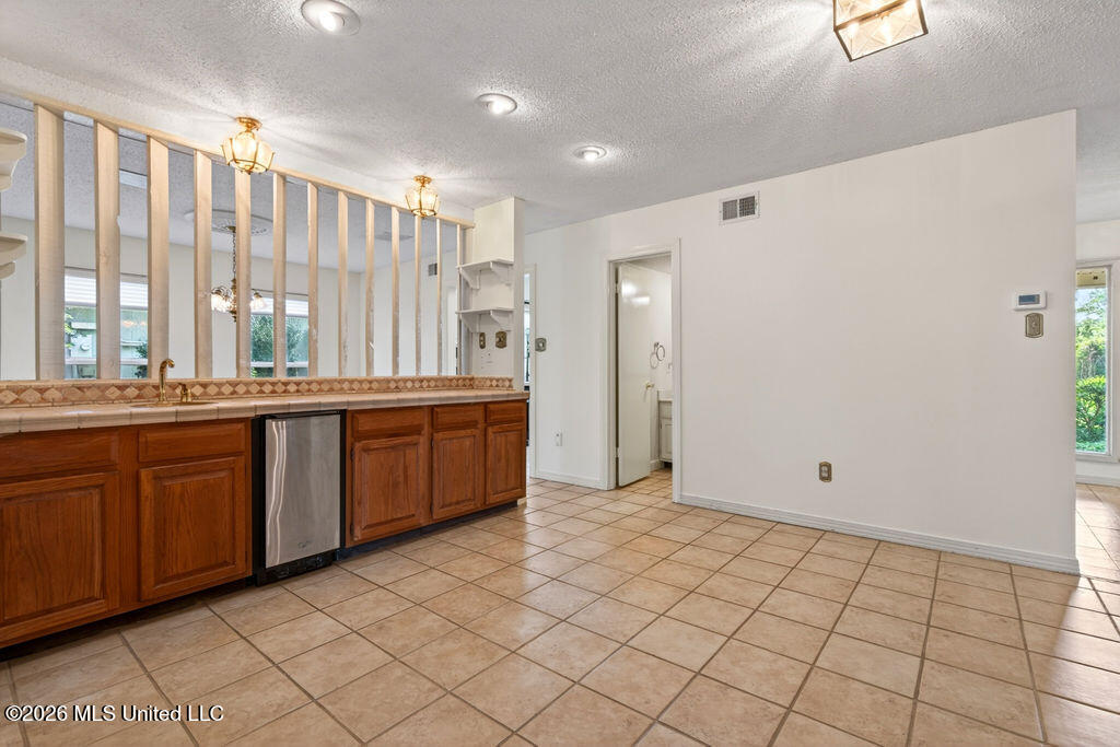 7928 Apaki Place Diamondhead, MS 39525 - Photo 10 of 51 Apaki 10