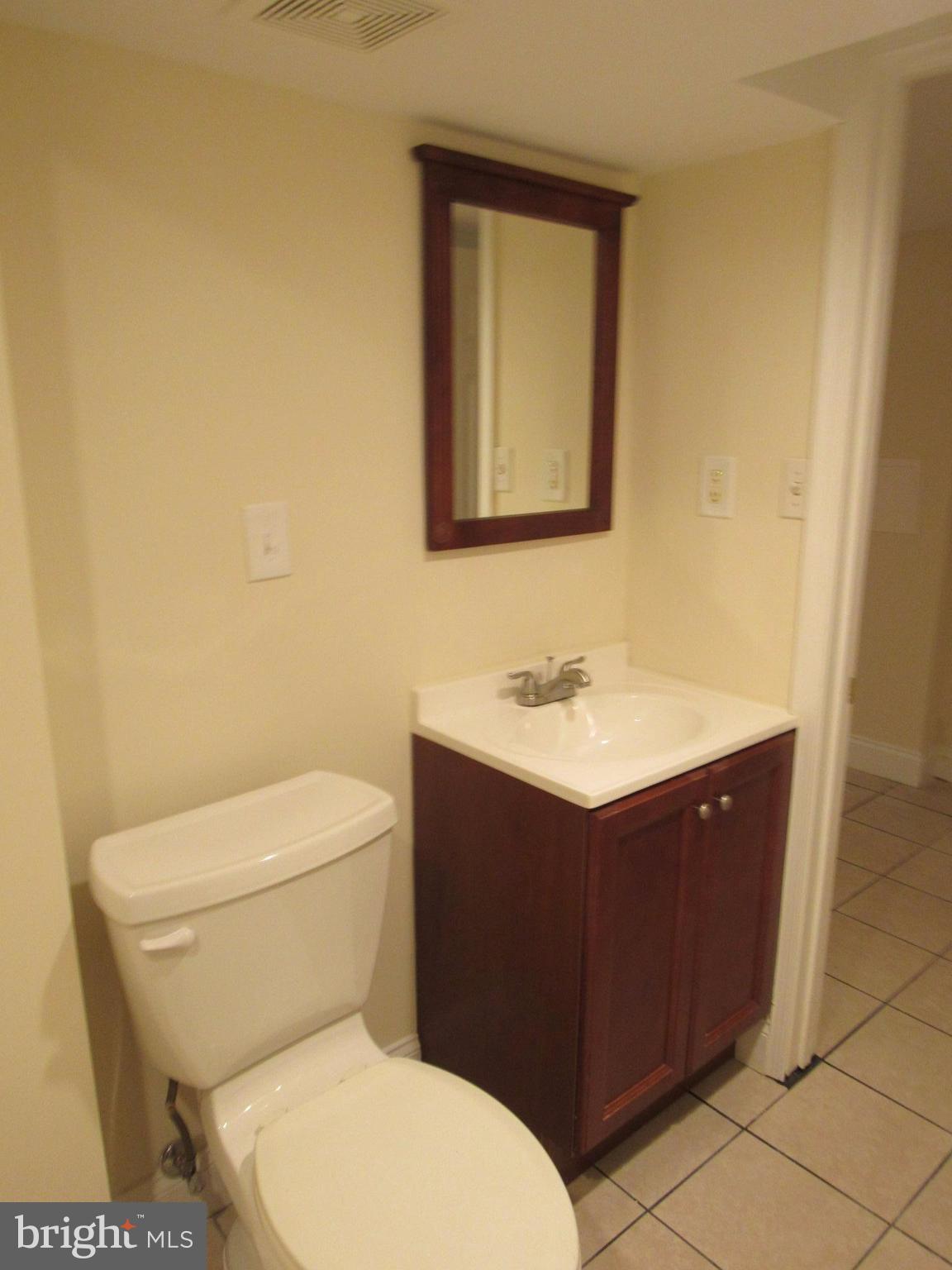 1700 Tioga Road Fort Washington, MD 20744 - Photo 27 of 30 Lower Level Bath
