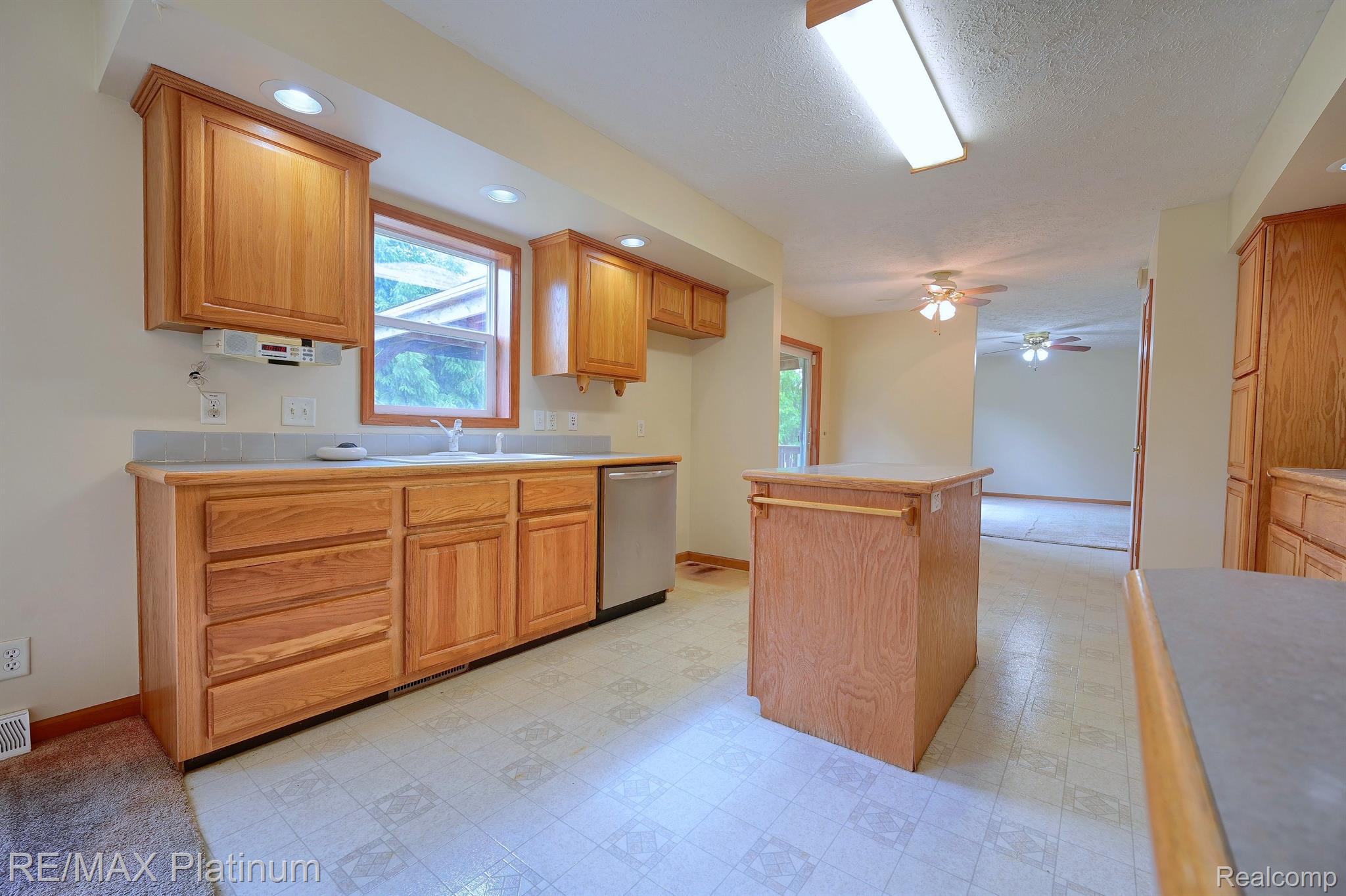 12261 Seymour Road Gaines, MI 48436 - Photo 14 of 37 Gallery Image 14