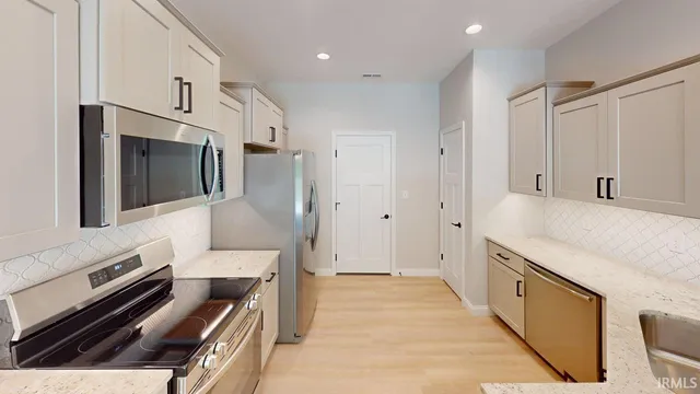 $354,900 | 230 West Vine Street, Delphi, IN 46923