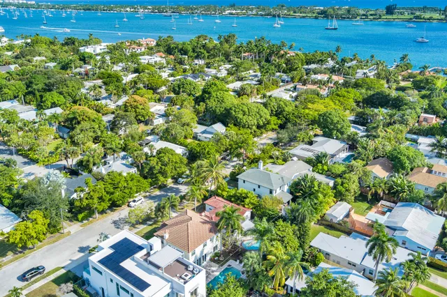 $3,695,000 | 244 31st Court, West Palm Beach, FL 33407
