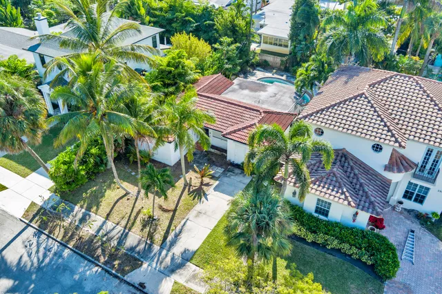 $3,695,000 | 244 31st Court, West Palm Beach, FL 33407