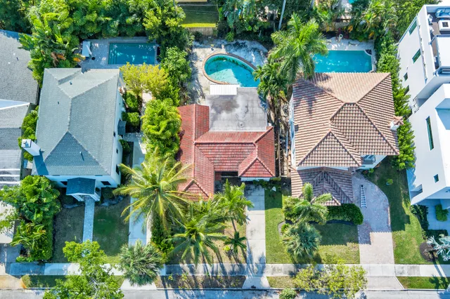 $3,695,000 | 244 31st Court, West Palm Beach, FL 33407