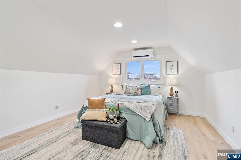 290 Queen Anne Road Teaneck, NJ 07666 - Photo 13 of 32