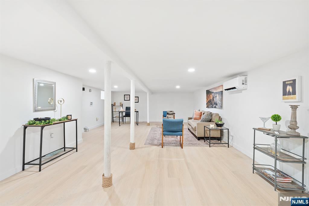 290 Queen Anne Road Teaneck, NJ 07666 - Photo 21 of 32