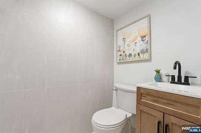 $699,000 | 290 Queen Anne Road, Teaneck, NJ 07666