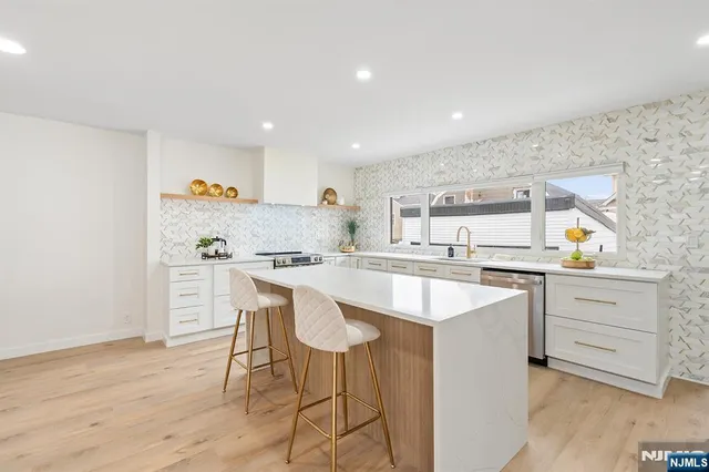 $699,000 | 290 Queen Anne Road, Teaneck, NJ 07666