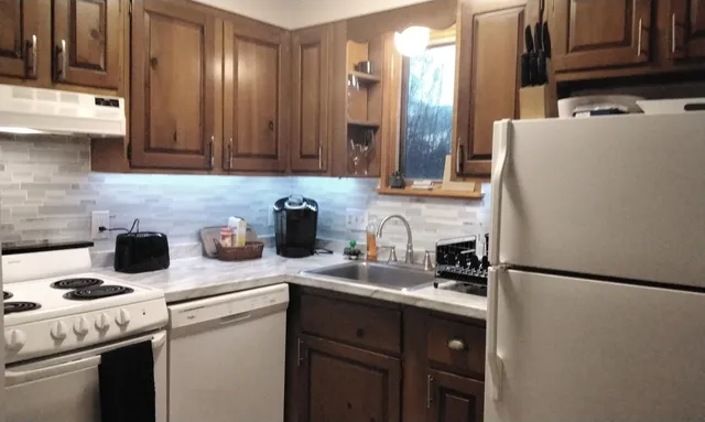 $320,000 | 34 Liberty Lane, Unit 2, Thornton, NH 03285