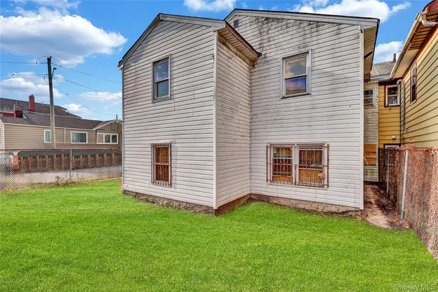 $539,900 | 156 Beach 60th Street | Arverne