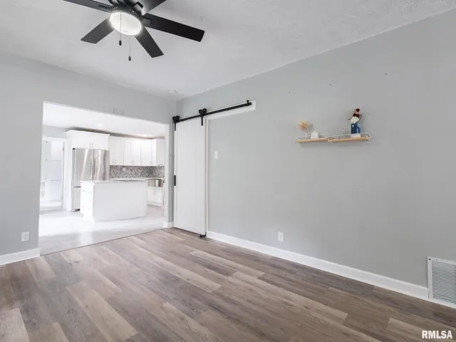 $244,900 | 619 North Santa Fe Avenue, Chillicothe, IL 61523