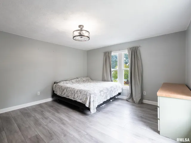 $244,900 | 619 North Santa Fe Avenue, Chillicothe, IL 61523