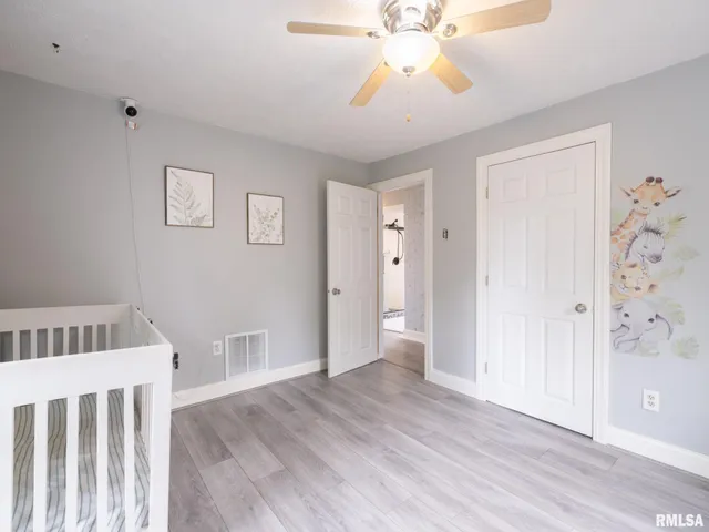 $244,900 | 619 North Santa Fe Avenue, Chillicothe, IL 61523