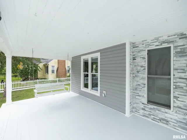 $244,900 | 619 North Santa Fe Avenue, Chillicothe, IL 61523