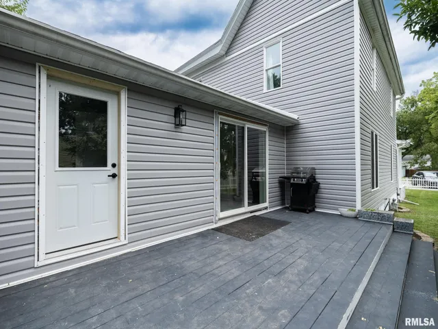 $244,900 | 619 North Santa Fe Avenue, Chillicothe, IL 61523