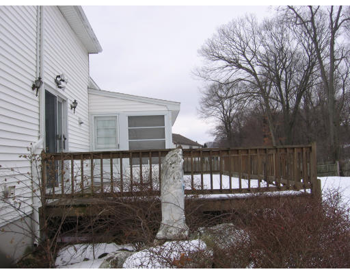 30 Squanto Road Woburn, MA 01801 - Photo 8 of 9