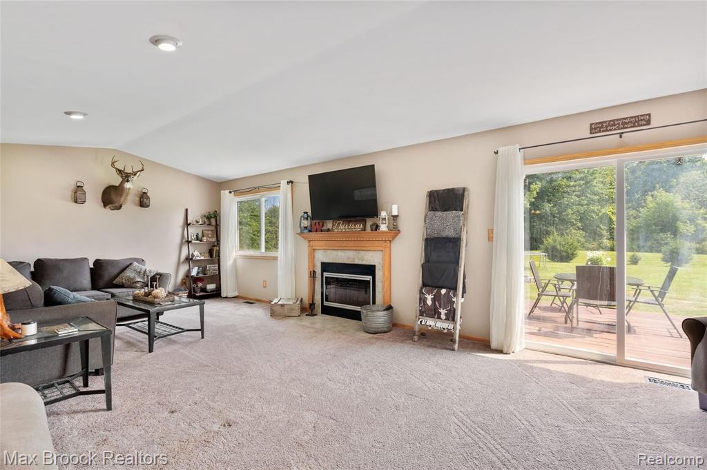 9122 Rattle Run Road Columbus, MI 48063 - Photo 20 of 29
