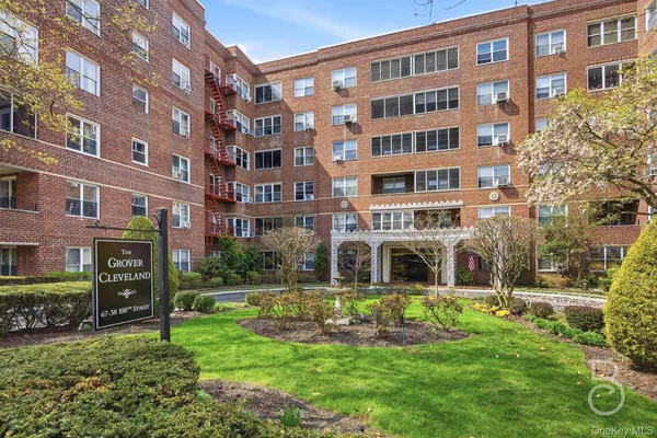 $529,000 | 67-38 108th Street, Unit B33 | Forest Hills