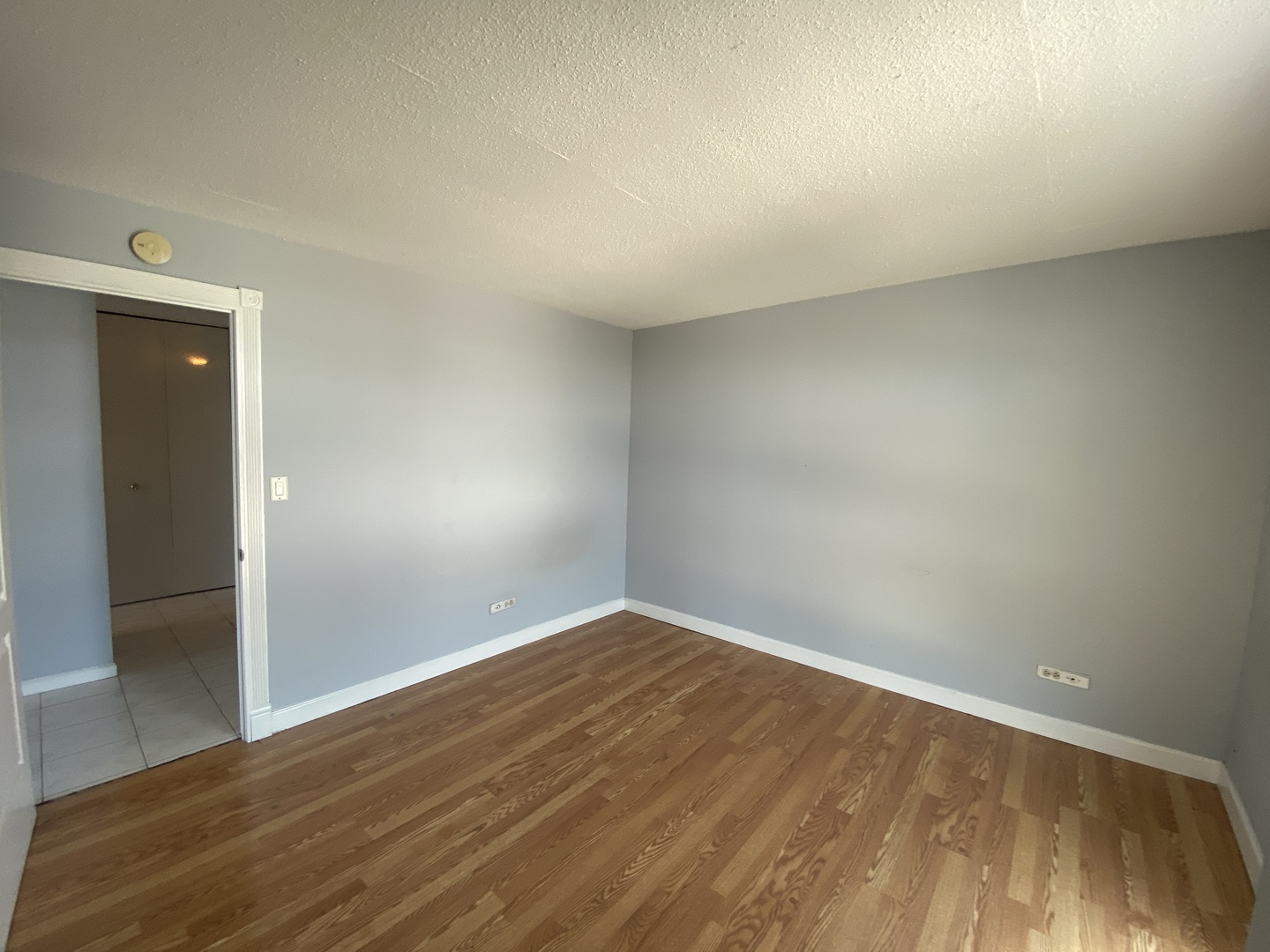1043 South York Road, Unit 411 Bensenville, IL 60106 - Photo 13 of 18