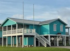 $324,975 | 953 Sea Breeze, Crystal Beach, TX 77650