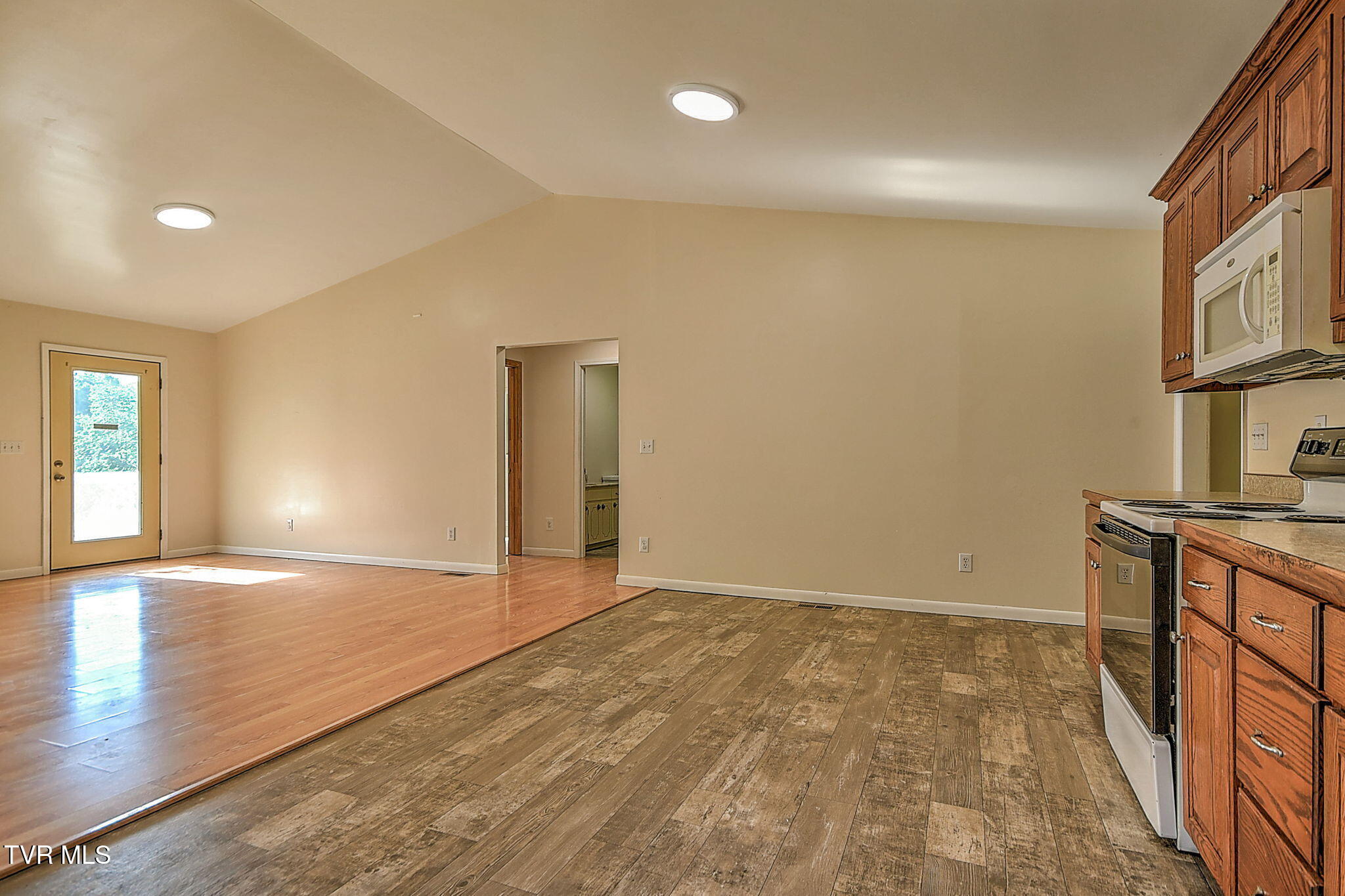 655 Wadlow Gap Road Kingsport, TN 37660 - Photo 19 of 66 15-web-or-mls-655 Wadalow Gap DP-16