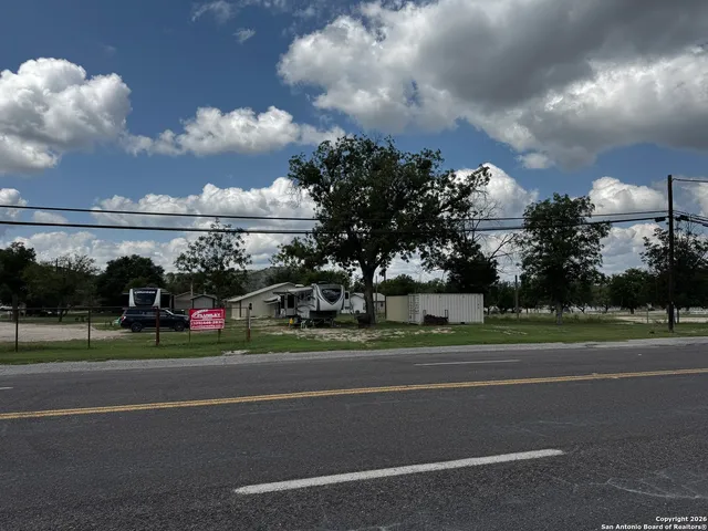 $330,000 | 2123 Main Street, Junction, TX 76849