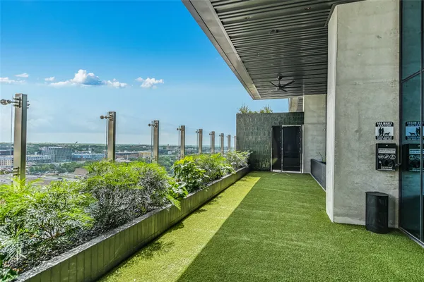 $4,900 | 610 Davis Street, Unit 2708, Austin, TX 78701