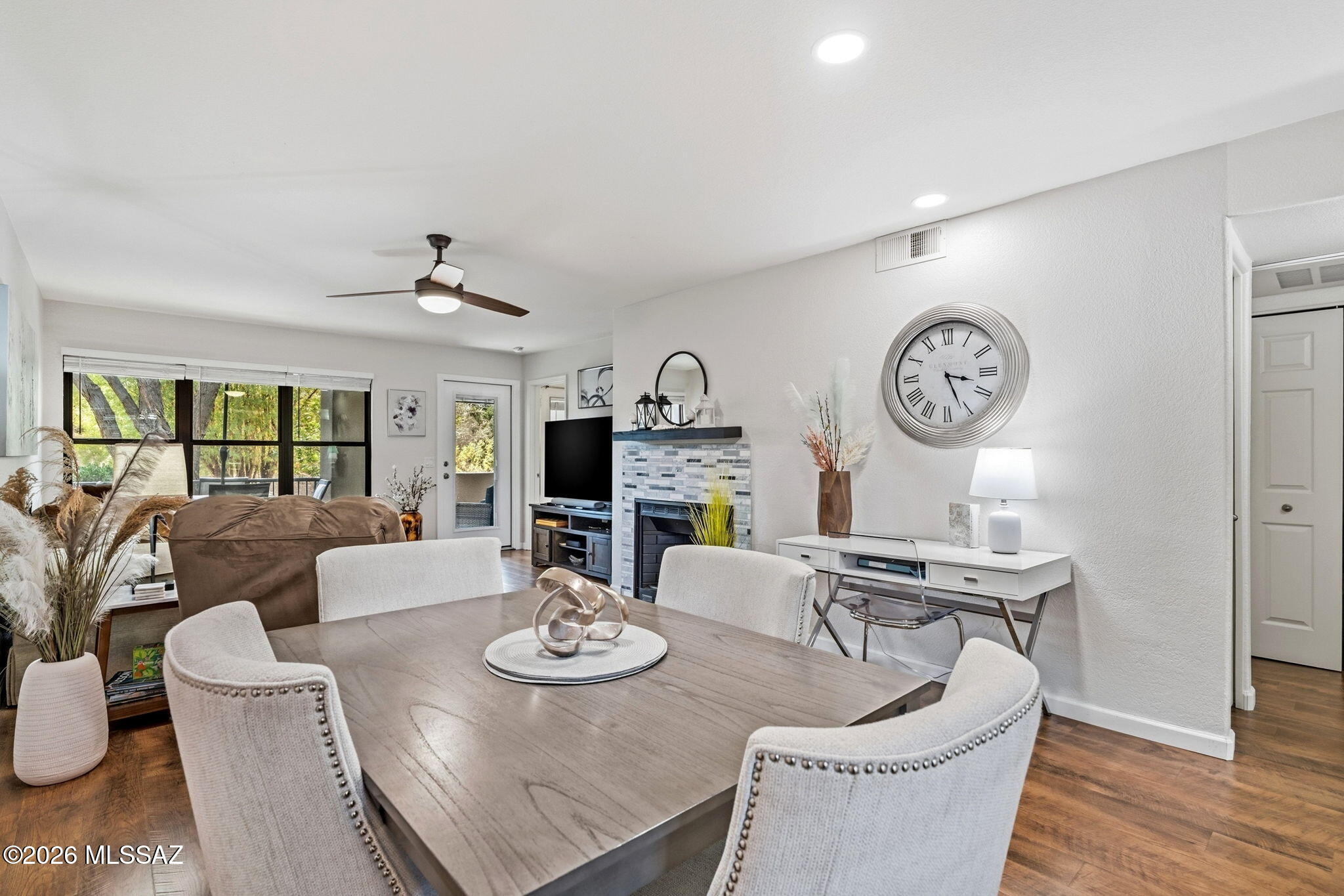 5855 North Kolb Road, Unit 4104 Tucson, AZ 85750 - Photo 6 of 50 44-web-or-mls-Kolb Rd #4104-7