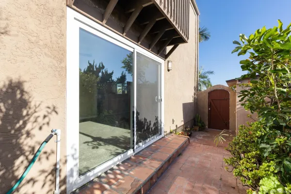 $1,249,000 | 852 Diamond Street, San Diego, CA 92109