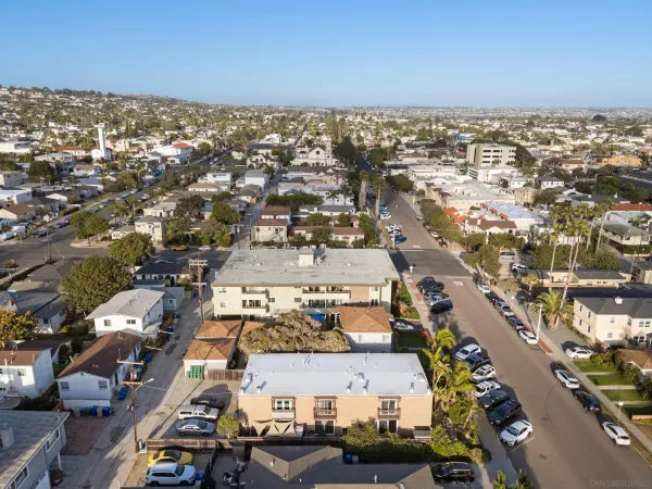 $1,249,000 | 852 Diamond Street, San Diego, CA 92109